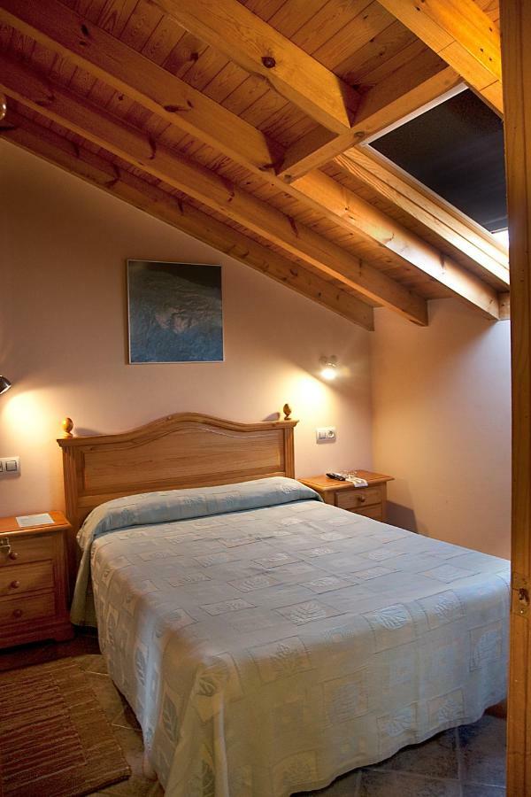 Apartamentos Cuevas Del Mar นูเอวา เด ยาเนส ภายนอก รูปภาพ